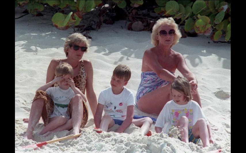 A princesa Diana e os filhos William e Harry