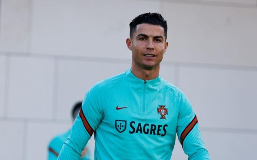 Cristiano Ronaldo mostrou-se incomodado com os rumores de final de carreira no futebol e não hesitou: "quem decide sou eu"