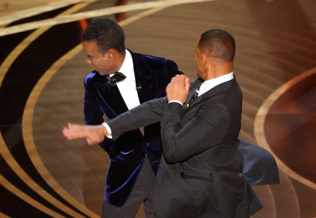 Uma piada de Chris Rock sobre alopecia levou a que Will Smith lhe desse um estalo nos Óscares.