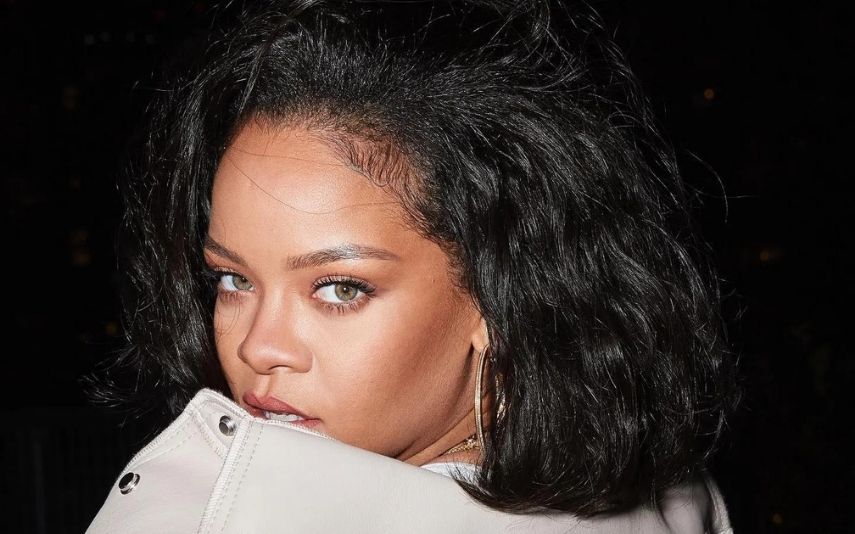 Rihanna aguarda a chegada do primeiro filho. A cantora de 34 anos revelou um desejo de grávida estranho e... salgado!