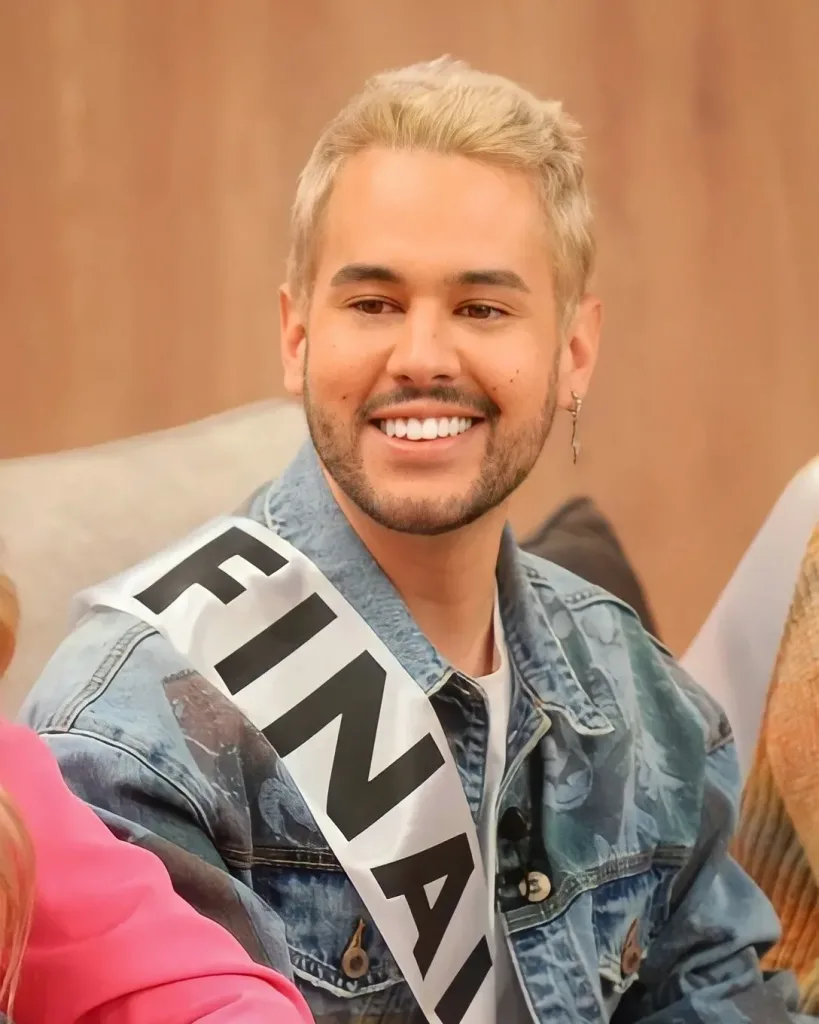 Bruno Almeida, ex-concorrente do Big Brother, não poupou nas críticas a Cinha Jardim, comentadora do reality show da TVI.