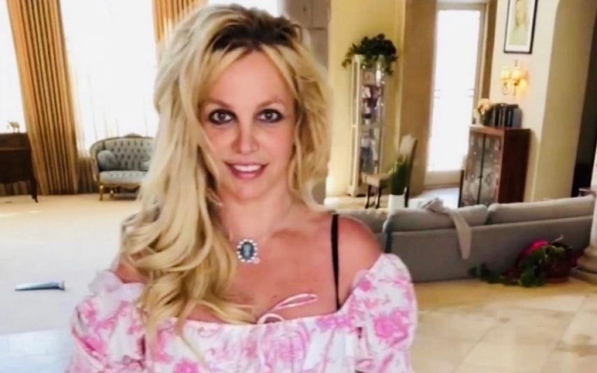 Britney Spears e Sam Asghari casaram esta quinta-feira, 9 de junho! A cerimónia realizou-se em Los Angeles mas ficou marcada pela invasão e detenção do ex marido da cantora