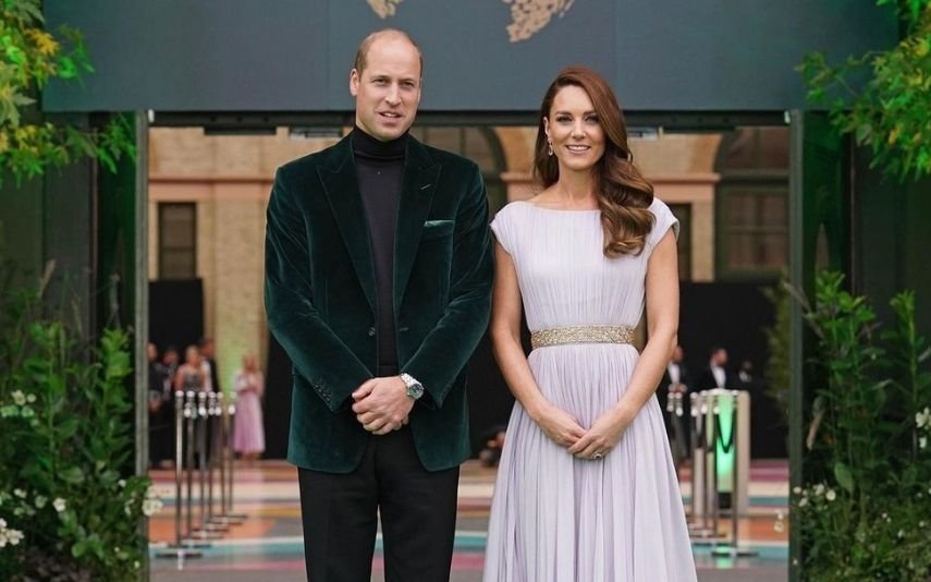 O príncipe William discutiu com um fotógrafo que alegadamente o perseguia durante um passeio de família. O confronto foi filmado e o vídeo já se tornou viral