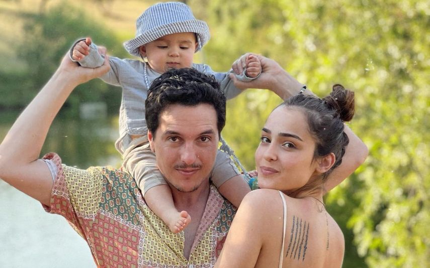 Angie Costa partilhou uma fotografia rara da sua infância e destacou as semelhanças com filho: "Eu em bebé. Ou será o Martim?"