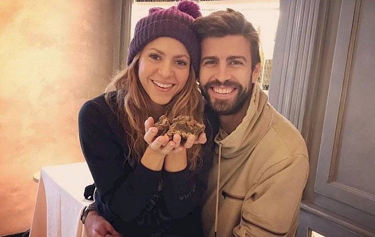 Shakira e Gerard Piqué estão separados. A cantora terá descoberto uma alegada traição, mas ainda tentou salvar a relação! Porém, o futebolista do Barcelona já terá o coração preenchido novamente.