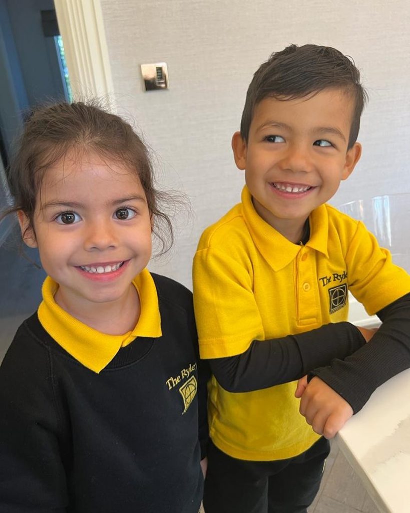 Eva e Mateo, os filhos gémeos de Cristiano Ronaldo, completam este domingo, 5 de junho, cinco anos. CR7 assinalou a data com uma fotografia muito especial.