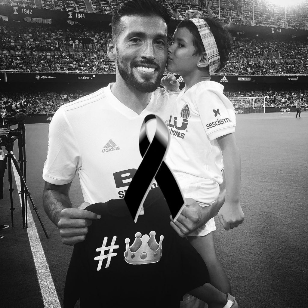 Ezequiel Garay está de luto. Morreu a sobrinha do ex-futebolista do Benfica. A menina tinha apenas cinco anos e lutava contra uma doença.