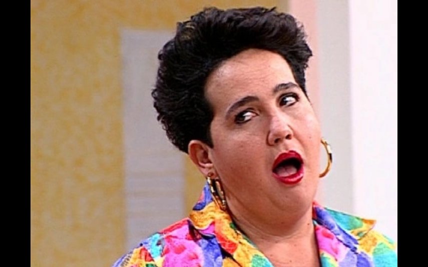 A atriz brasileira de Sai de Baixo, Cláudia Jimenez, morreu aos 63 anos, neste sábado, 20 de agosto. As causas ainda não foram reveladas.
