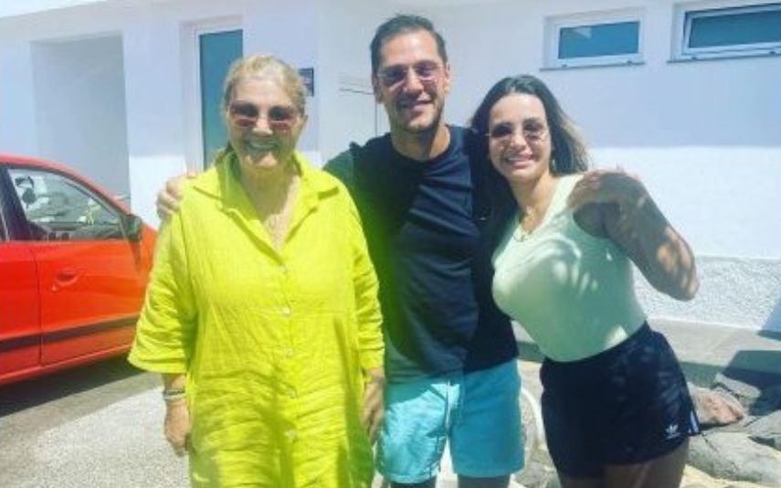 Dolores Aveiro encontrou Bernardo Sousa e Bruna Gomes na ilha da Madeira e registaram o momento com uma fotografia. A mãe de Cristiano Ronaldo foi ainda elogiada pelo piloto madeirense.