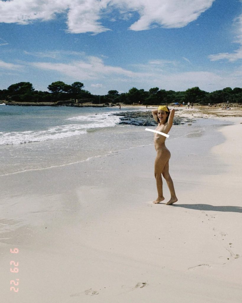 Bruna Quintas arrasa na praia ao mostrar-se completamente nua. A atriz deixa fãs a suspirar e de olhos em bico. "Uma obra prima"