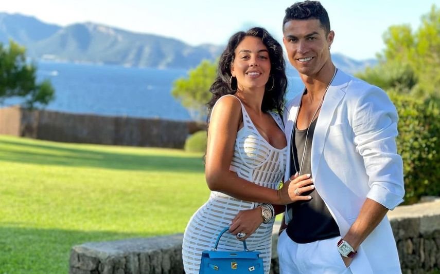 Cristiano Ronaldo desvendou o nome que ele e Georgina Rodríguez escolheram para o filho gémeo que morreu... e tem muito significado.