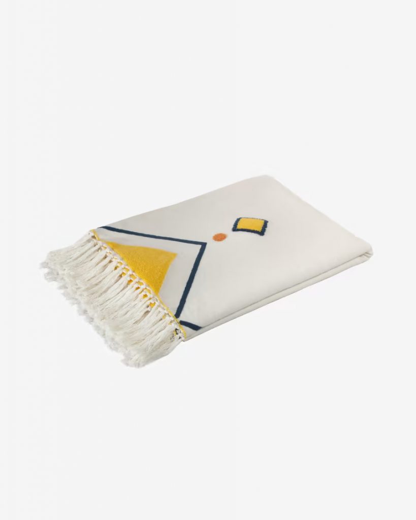 Manta Itri 100% algodão branco e losangos multicolor 130 x 170 cm - Kave Home - 31 ,49 €