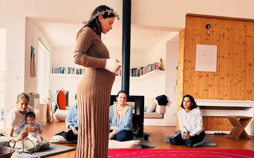 Filipa Areosa está quase a ser mãe pela primeira vez e mostrou-se radiante com a sua barriguinha de grávida. Os fãs ficaram encantados: "Está maravilhosamente linda".