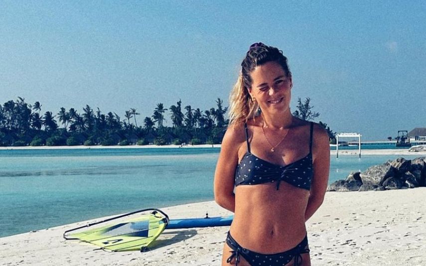 Inês Aires Pereira está de férias nas Maldivas com o namorado e as suas fotos em biquíni têm dado que falar entre os seguidores.