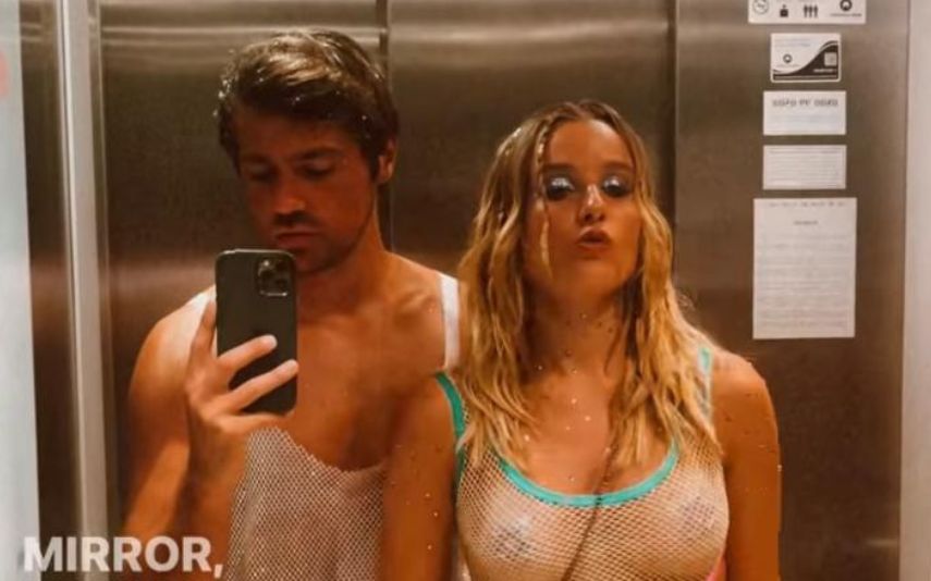 Kelly Bailey está a causar furor por ter usado um vestido transparente, com as maminhas à mostra, numa festa no Rio de Janeiro.