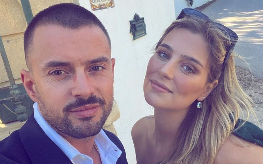 Carolina Pinto e Marco Costa estão enternecidos com a filha recém-nascida! O casal tem partilhado vários momentos com os seguidores.