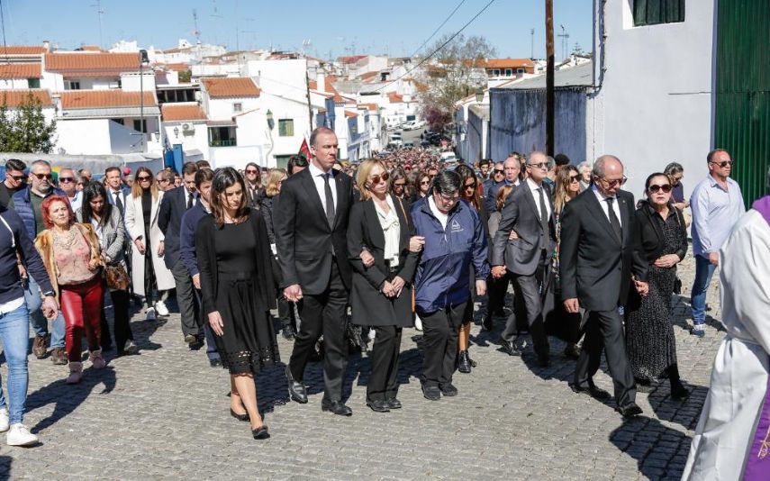 Funeral de Rui Nabeiro levou centenas de pessoas a Campo Maior para uma última homenagem ao homem "encantador" e com "uma grande visão".
