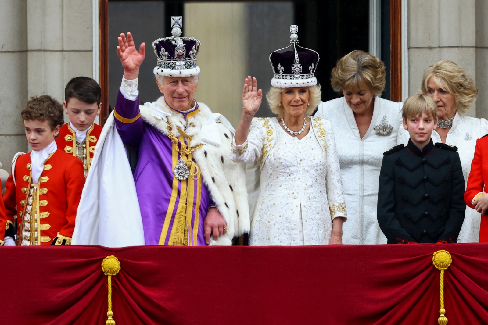Rei Carlos lll e a rainha Camilla